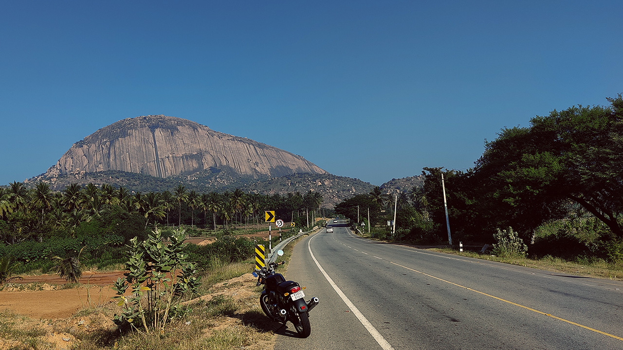 Motorcycling in Karnataka image
